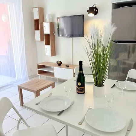 Front De Mer, Climatisé, Terrasse Apartamento