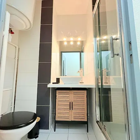 Front De Mer, Climatisé, Terrasse Апартаменты